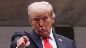 Donald Trump Stuns Fans with a Spectacular Entrance at the US Open Men’s Final