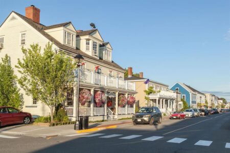 Explore the Charm of Canada’s Only Desert Town Right on the U.S. Border