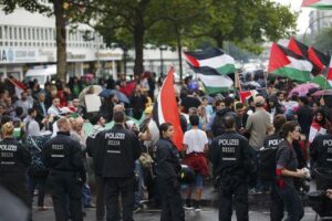 Angry Protesters Storm Elbit Branch in Germany, Leading to Five Arrests