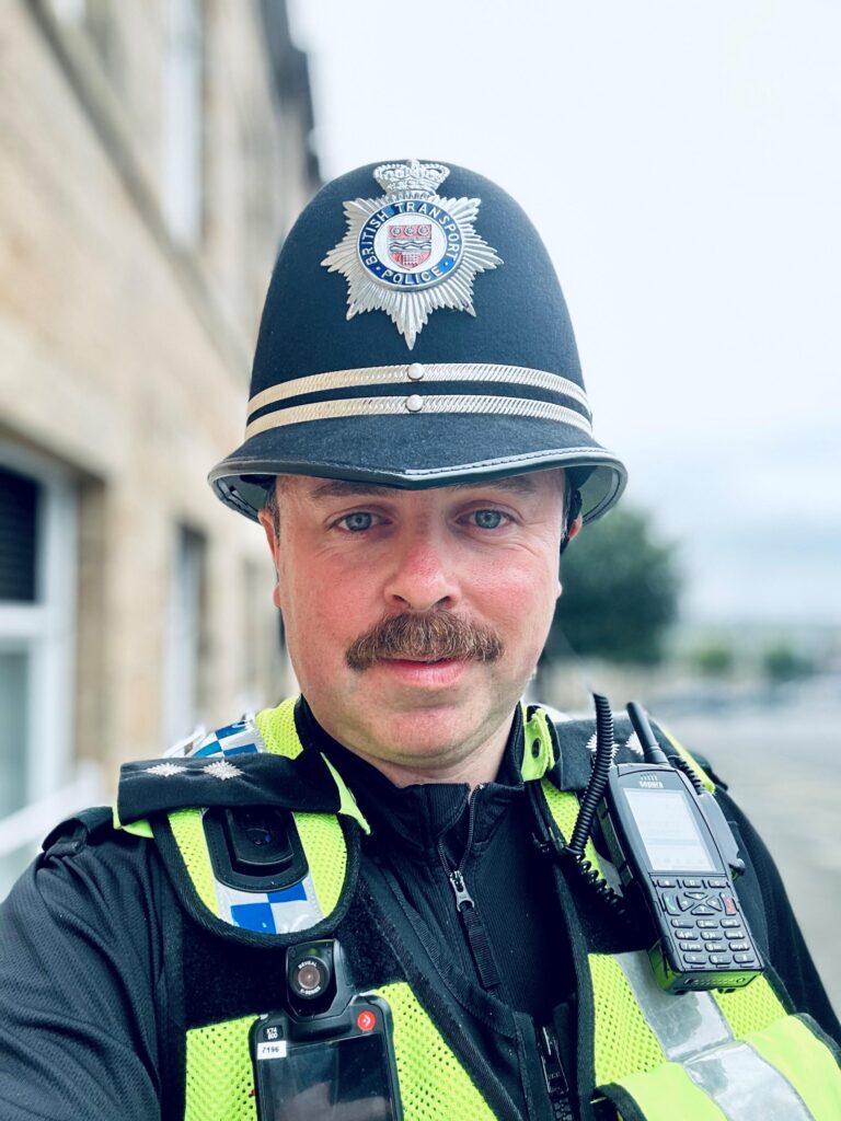 British Police Arrest Three on Suspicion of Spying for Russia