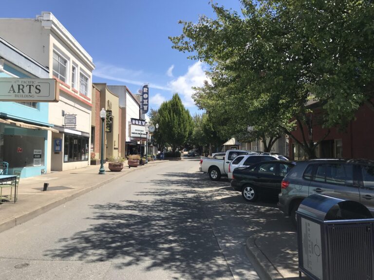 Bremerton’s Jalen Davis Earns Spot at USA Basketball Men’s Junior National Team Minicamp Bremerton’s Jalen Davis Earns Spot at USA Basketball Men’s Junior National Team Minicamp