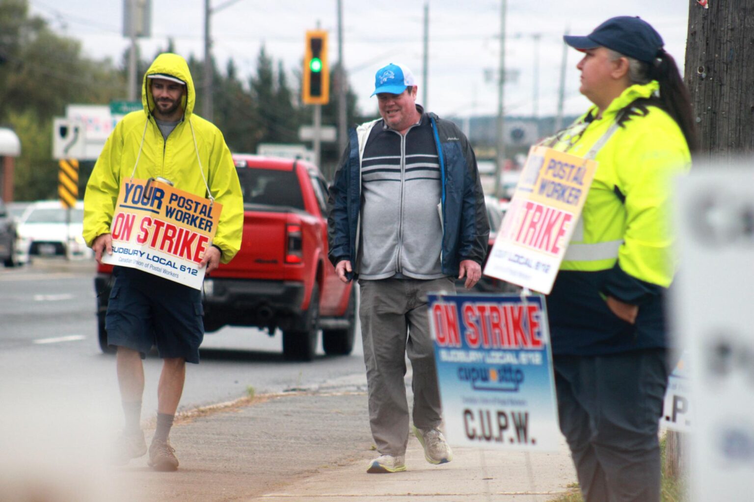 Canada Postal Workers Launch Strike After Government Bans Door-to-Door Delivery