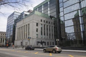 Bank of Canada Cuts Rates as Inflation Outlook Remains Uncertain, Minutes Show