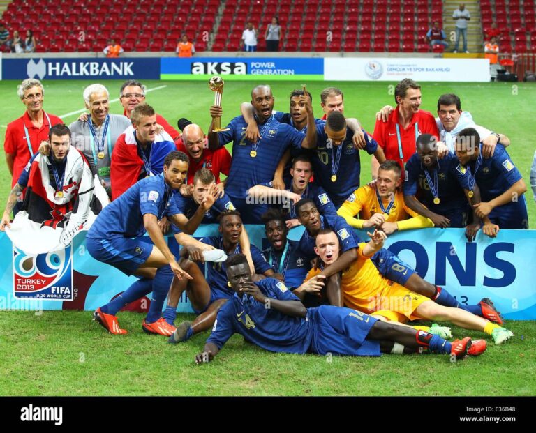 Argentina Stuns Australia with a Thrilling 4-1 Victory in FIFA U-20 World Cup Group D Showdown