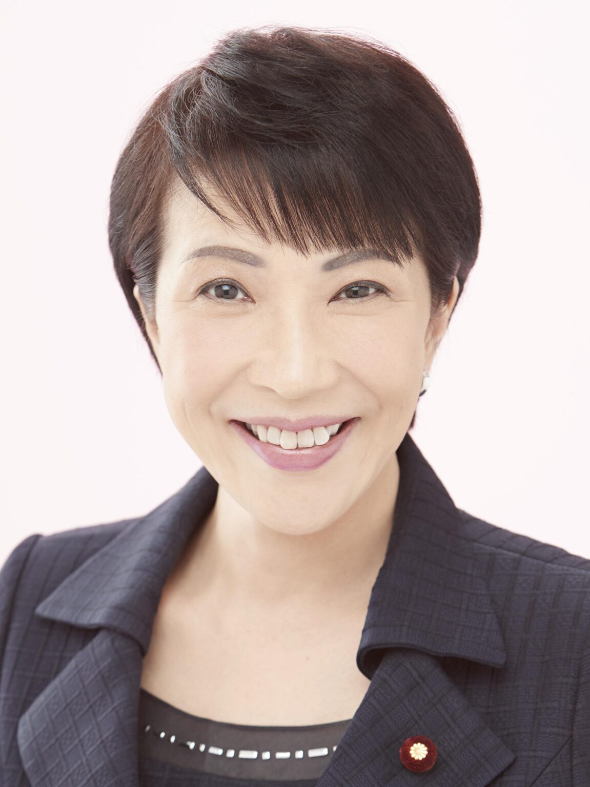 Sanae Takaichi Ignites Japan Stocks to Soar to Record High with Pro-Business Leadership