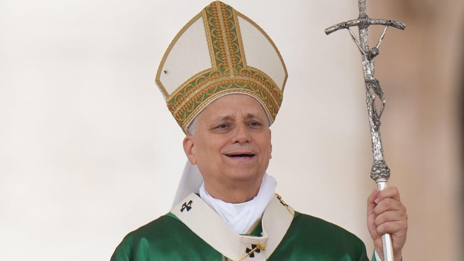 Pope Leo Calls Migrants Beacons of Hope for the Future