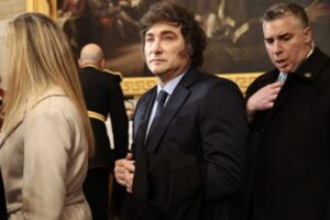 Why Is Trump Stepping In to Help Argentina? Insights from His Meeting with ‘El Loco