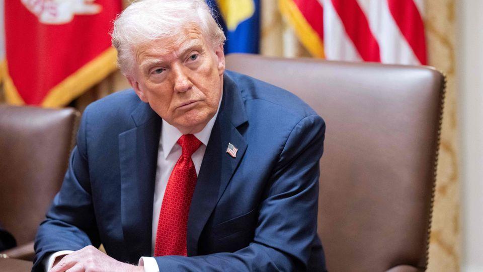 Trump Hails Australia and Secures Major Rare Minerals Agreement in Historic Meeting with Albanese