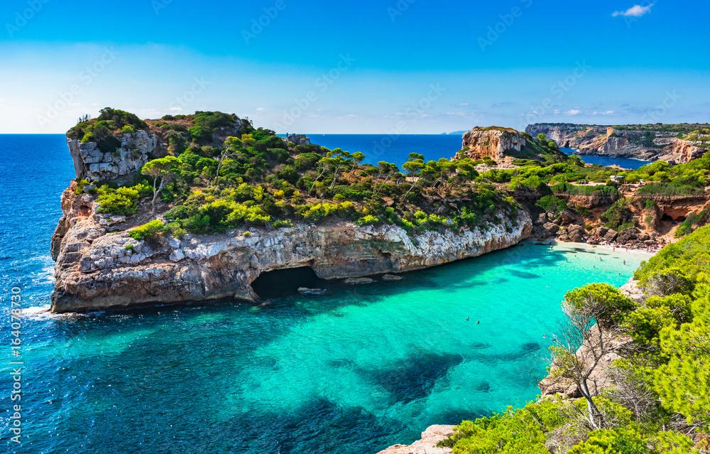 36 Unforgettable Hours in Majorca: Must-See Sights and Exciting Activities