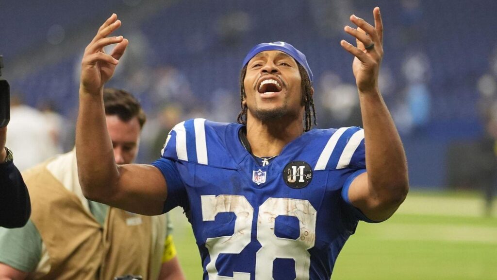 32 Game-Changing Insights from NFL Week 8: Have the Colts Emerged as the League’s Top Team?