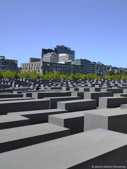 French Trial Uncovers Shocking Links Between Holocaust Memorial Vandalism and Russia