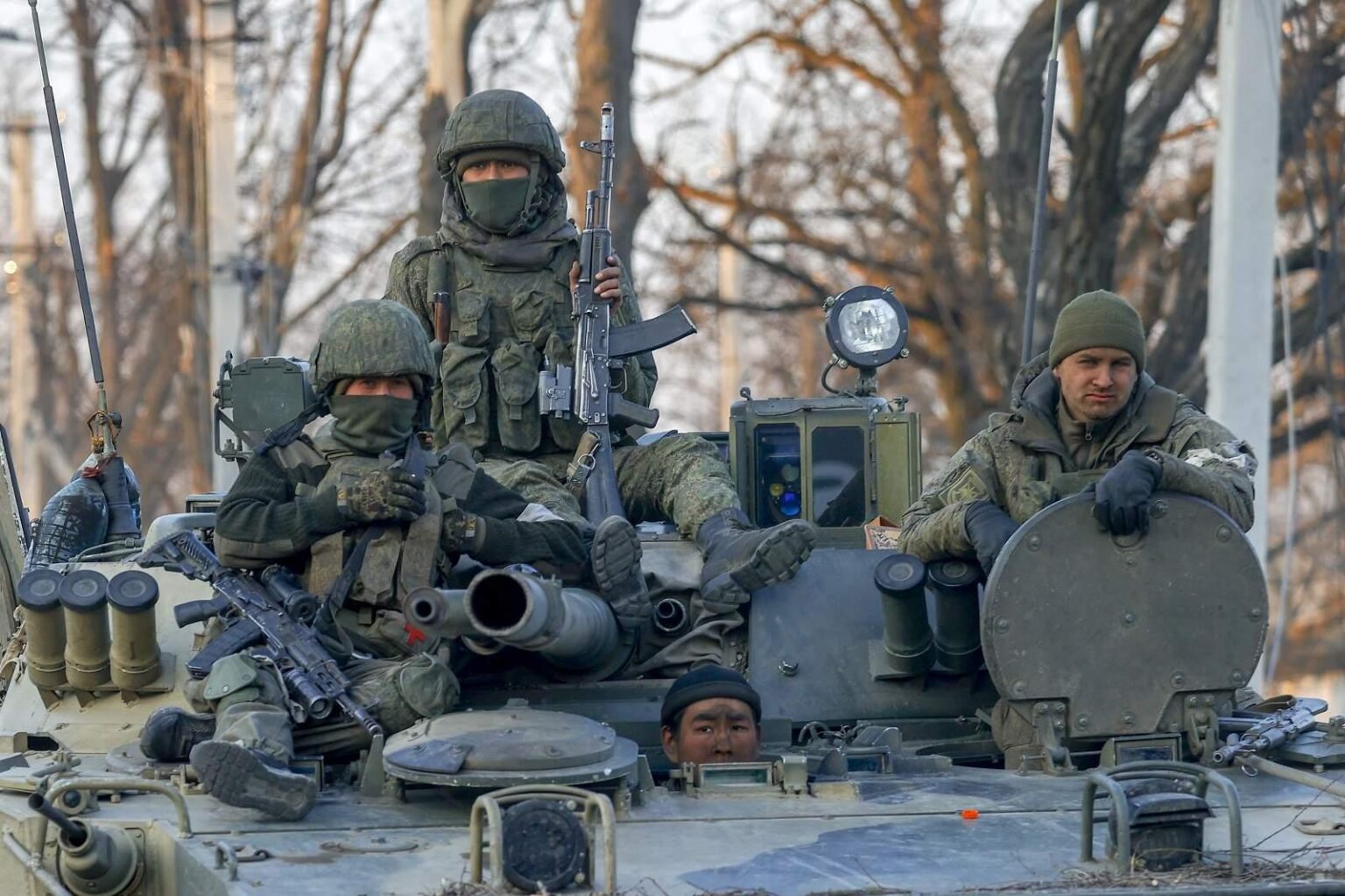 Zelenskyy Unveils Massive Russian Troop Build-Up in Donetsk Amid Intense Battle for Pokrovsk