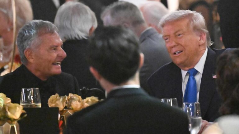 Trump Asserts India Will Halt Russian Oil Purchases, But New Delhi Rejects Any Deal