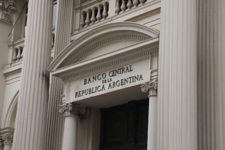 Argentina’s Central Bank Eases Reserve Rules to Boost Liquidity and Ignite Growth