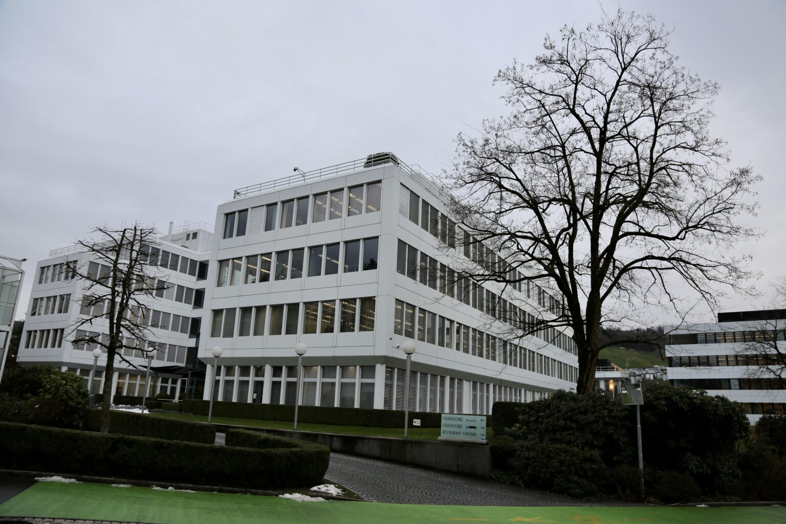 Glencore Considers Closing Canada’s Biggest Copper Plant