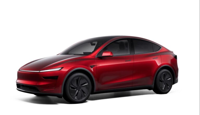 Tesla’s China Sales Plummet to Lowest Point in Three Years Amid Cooling Demand