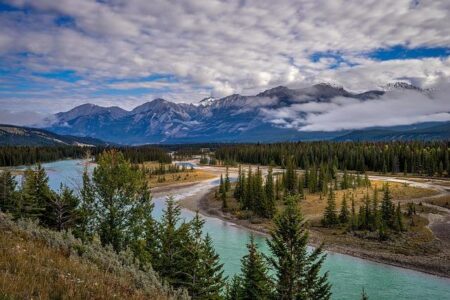 Uncover the Breathtaking Beauty of Jasper National Park Uncover the Breathtaking Beauty of Jasper National Park