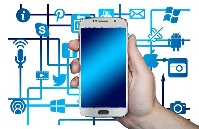 Unlocking the Secrets of Social Connection: Insights from Expert Group Facilitator Lisa Nicoloff