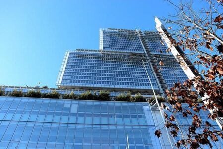 Paris Court Suspends Auction of the World’s Oldest Known Calculator Paris Court Suspends Auction of the World’s Oldest Known Calculator