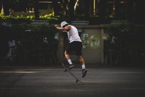 England Faces Doubt Over Ollie Lawrence’s Fitness Ahead of Crucial Argentina Test