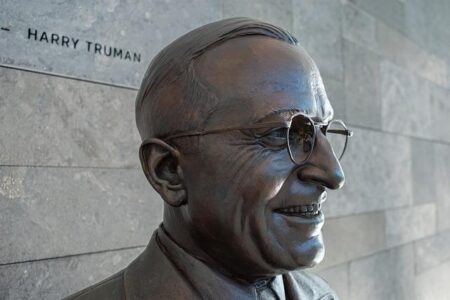 Chinese President Xi Jinping’s Powerful and Inspiring New Year Message for 2026 Chinese President Xi Jinping’s Powerful and Inspiring New Year Message for 2026