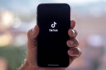 TikTok Unveils Major U.S. Overhaul to Cut China Ties and Launch New Domestic Entity TikTok Unveils Major U.S. Overhaul to Cut China Ties and Launch New Domestic Entity