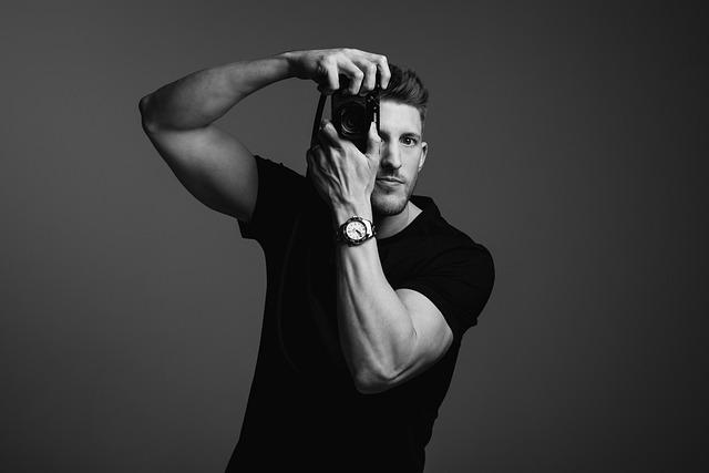 Discover the Vision of Karishma Karer and Punit Mehta: The Creators Behind India Watch Weekend Discover the Vision of Karishma Karer and Punit Mehta: The Creators Behind India Watch Weekend