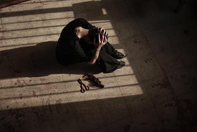 Violent Clashes Ignite in Milan During Anti-Olympics Protest Amid Investigation into Railway Sabotage