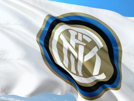 Inter Milan Poised to Lock Down Italy Sensation with New Contract and Pay Boost Amid Arsenal Pursuit Inter Milan Poised to Lock Down Italy Sensation with New Contract and Pay Boost Amid Arsenal Pursuit