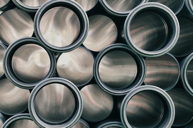 Massive Construction Pipe Towers 13 Meters Above Ground in Osaka, Captivating Onlookers
