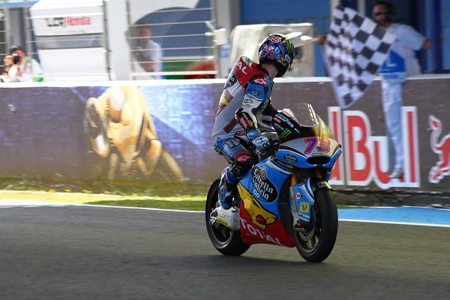 Unforgettable Moto2â„¢ Action at the Estrella Galicia 0,0 Grand Prix of Brazil Unforgettable Moto2â„¢ Action at the Estrella Galicia 0,0 Grand Prix of Brazil