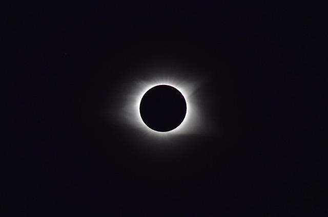 Discover Spain’s Most Stunning Locations to Witness the Breathtaking Total Solar Eclipse