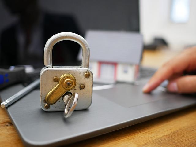 UK’s 2026 Immigration Policy Faces Backlash Over Soaring Fees and Declining Demand