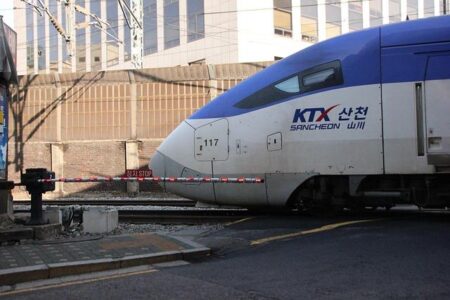 High-Speed Rail Ridership Drops 32% After Adamuz Crash, Shaking Up Spain’s Corporate Travel Plans