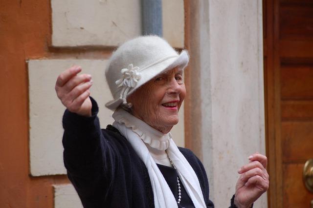 Robotic Vehicle Heroically Assists Elderly Ukrainian Woman in Need