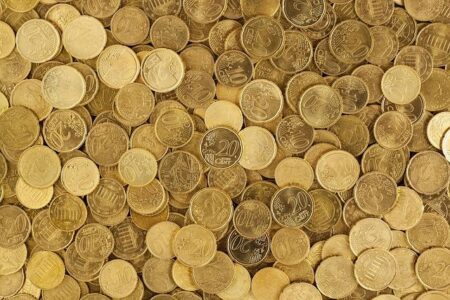 Italy Slashes Defense Budget, Plans Major Program Cuts to Comply with EU Requirements