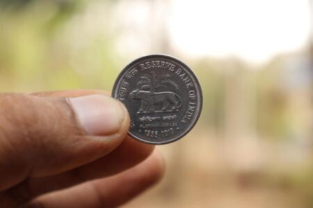 State Bank of India Misses Q4 Profit Targets as Treasury Income Plummets