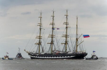 Russian Ship Sunk Near Spain May Have Been Carrying Nuclear Reactor Components