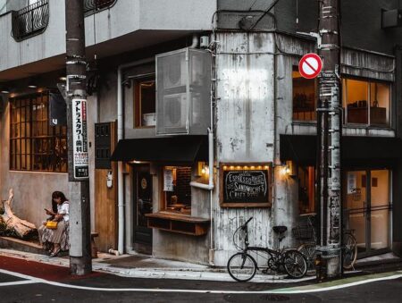 Japan’s Bold Leap Into Colorless Packaging Innovation Japan’s Bold Leap Into Colorless Packaging Innovation