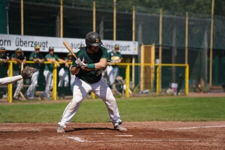 Meet the 2026 Golden Spikes Award Semifinalists: Baseball’s Brightest Rising Stars Unveiled!