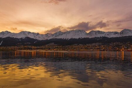 Ushuaia’s Southern Charm in Peril as Hantavirus Rumors Jeopardize Tourism Boom Ushuaia’s Southern Charm in Peril as Hantavirus Rumors Jeopardize Tourism Boom
