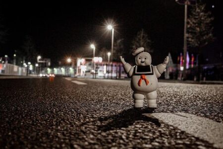 Ghostbusters Plasma Series Proton Pack Now Available for Delivery Across the UK!