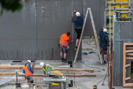 Workers’ Strike Brings LNG Tanker Loading to a Standstill at Australia’s Ichthys Plant