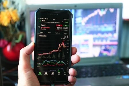 Robinhood Trading Arrives in Canada: Essential Insights for Investors Robinhood Trading Arrives in Canada: Essential Insights for Investors
