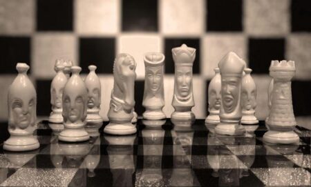 World Chess Body Suspends Russia, but the Conflict Is Far from Resolved