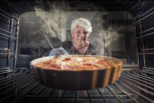 Auburn Pie Shop Voted America’s Favorite by Readers Auburn Pie Shop Voted America’s Favorite by Readers