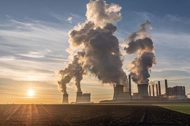Germany’s RWE Plans $4.75 Billion Investment to Expand Stake in Amprion