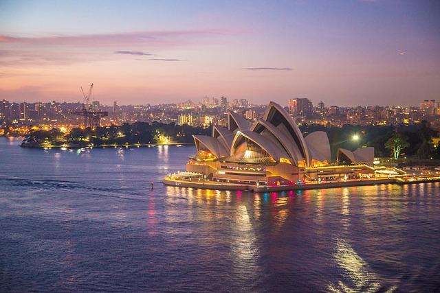 Australia Cracks Down: New Stricter Laws to Keep Kids Off Social Media