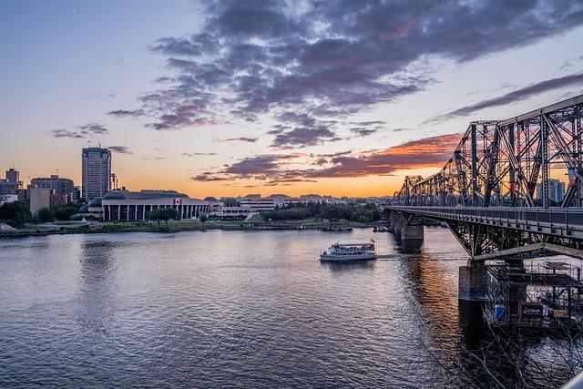 Trump Administration May Halt Plans for New Bridge to Canada