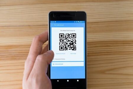 Alibaba Bans Anthropic AI for Employees Amid Allegations of a ‘Distillation Attack